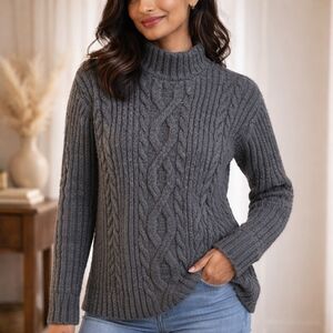 Abercrombie & Fitch Mock neck cable knit swing grey sweater Sz XS Women's